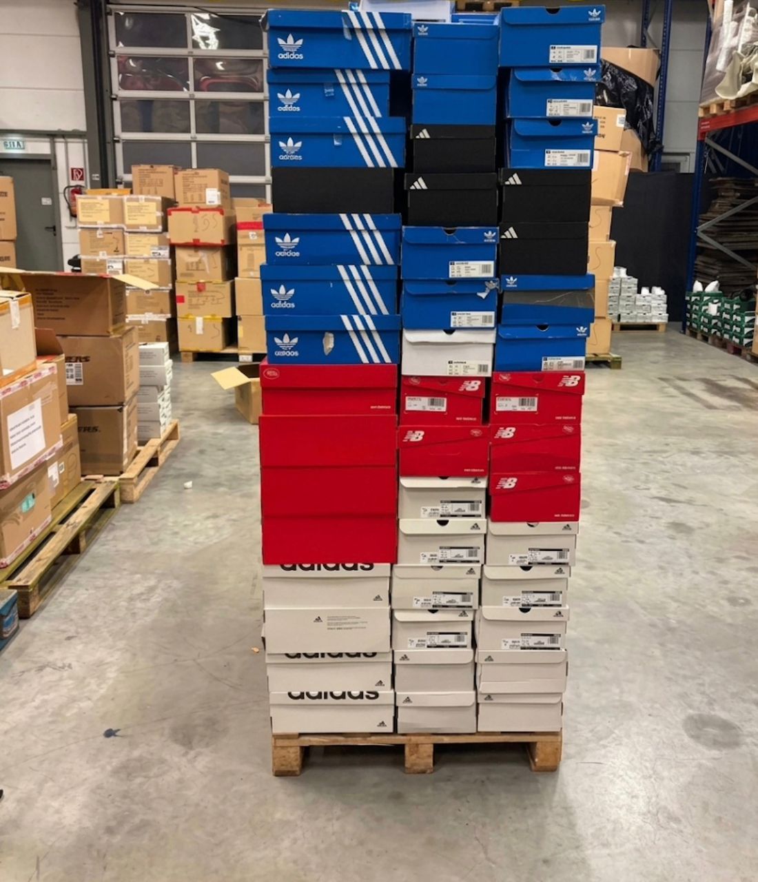 Palettes de Sneakers de Marques Premium - Image 3