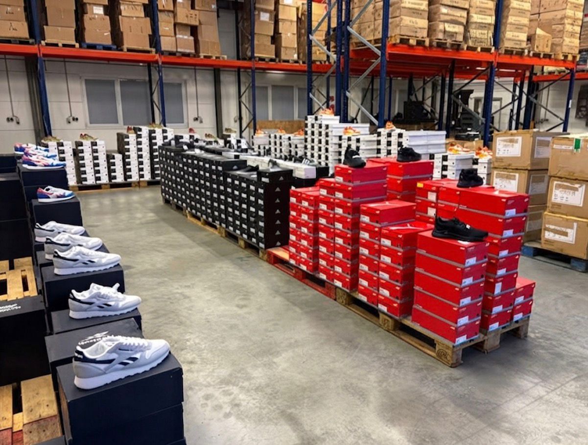 Palettes de Sneakers de Marques Premium - Image 6